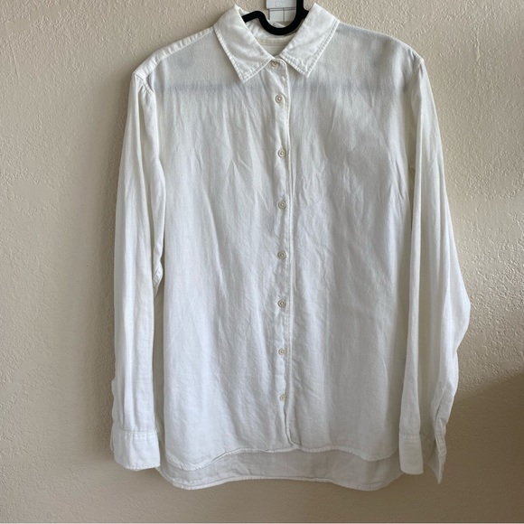 Uniqlo Tops - Uniqlo flannel button down shirt white size small